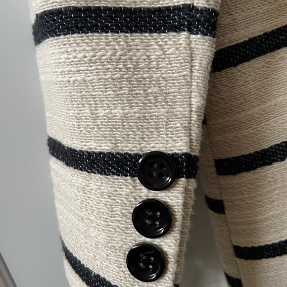 Cream and black striped Jacket. SIZE EU36. BNWT. - Picture 3 of 10